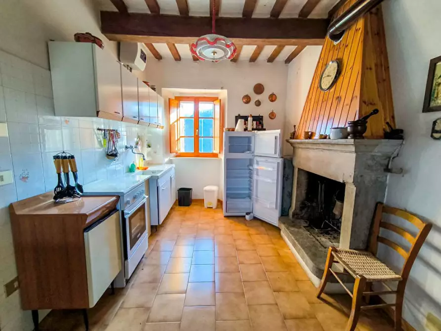 Immagine 14 di Rustico / casale in vendita  in Valenzano a Sestino