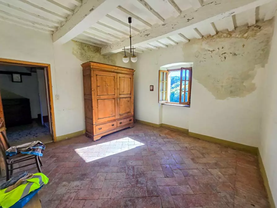 Immagine 25 di Rustico / casale in vendita  in Valenzano a Sestino