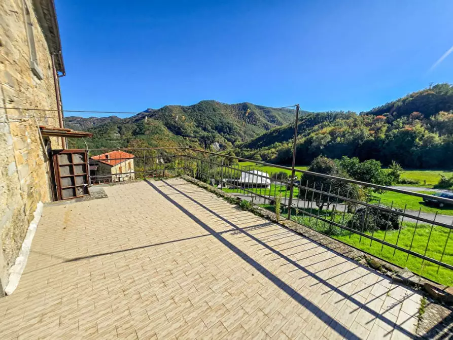 Immagine 35 di Rustico / casale in vendita  in Valenzano a Sestino