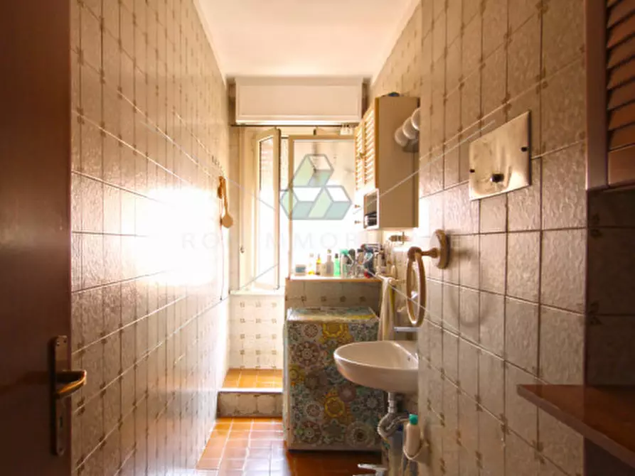 Immagine 20 di Appartamento in vendita  in Via Tazio Nuvolari a Roma