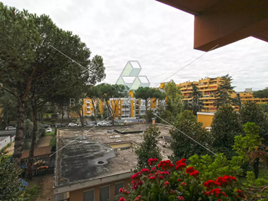 Immagine 32 di Appartamento in vendita  in Via Tazio Nuvolari a Roma