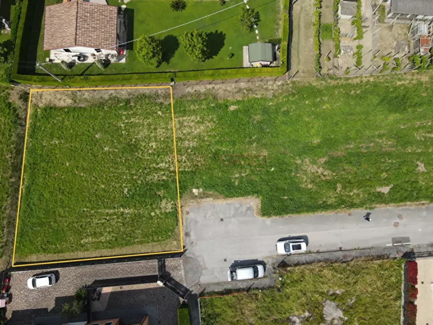 Immagine 4 di Terreno in vendita  in Brenta D'Abba a Correzzola