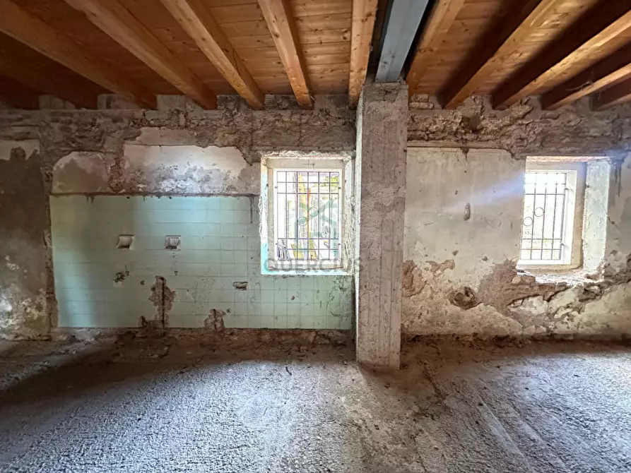 Immagine 5 di Casa bifamiliare in vendita  in Via San Felice Extra a Verona