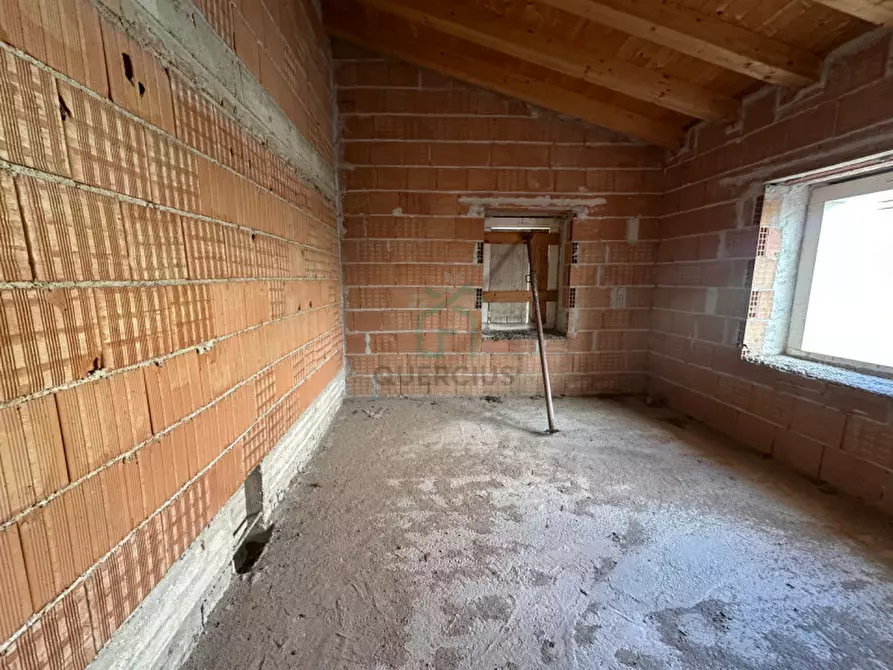 Immagine 12 di Casa bifamiliare in vendita  in Via San Felice Extra a Verona