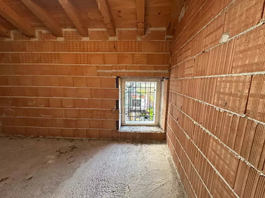 Immagine 15 di Casa bifamiliare in vendita  in Via San Felice Extra a Verona