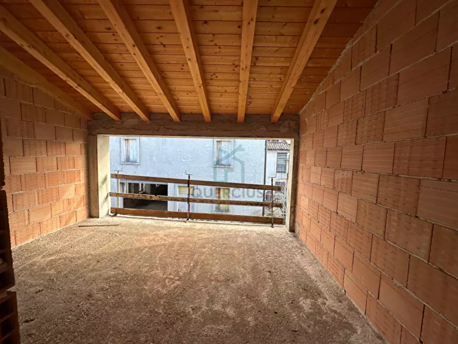 Immagine 27 di Casa bifamiliare in vendita  in Via San Felice Extra a Verona