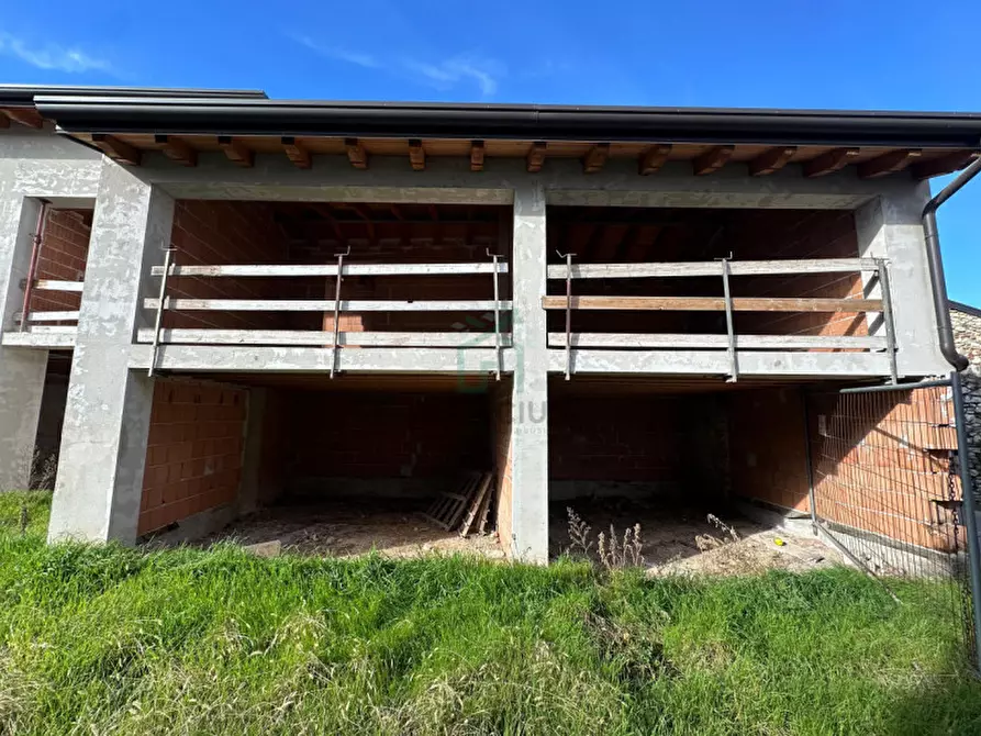 Immagine 34 di Casa bifamiliare in vendita  in Via San Felice Extra a Verona