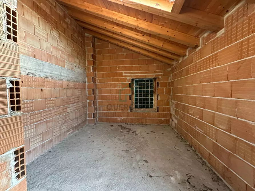 Immagine 40 di Casa bifamiliare in vendita  in Via San Felice Extra a Verona