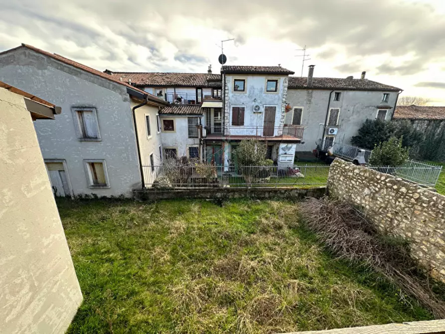 Immagine 45 di Casa bifamiliare in vendita  in Via San Felice Extra a Verona