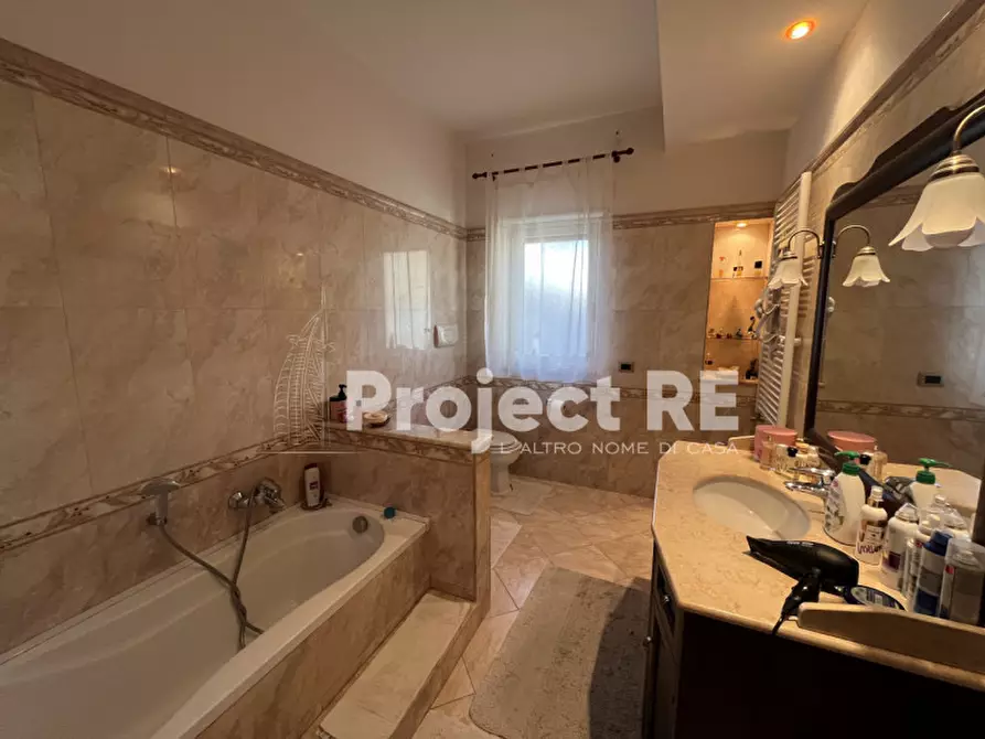 Immagine 23 di Appartamento in vendita  in Via Tronco Vito a Reggio Di Calabria