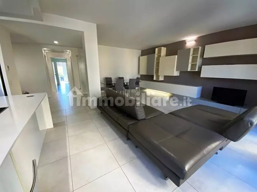 Immagine 4 di Appartamento in vendita  a Padova