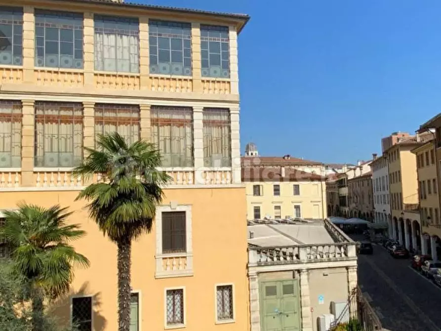 Immagine 23 di Appartamento in vendita  a Padova