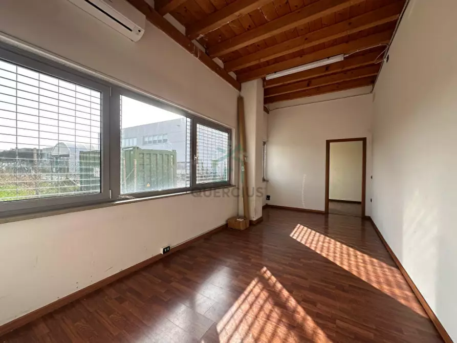 Immagine 18 di Capannone industriale in affitto  in Strada Nuova Padovana a Arcole