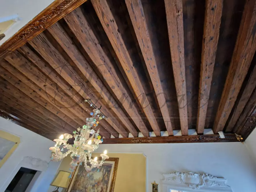 Immagine 37 di Villa in vendita  in via desman a Santa Maria Di Sala