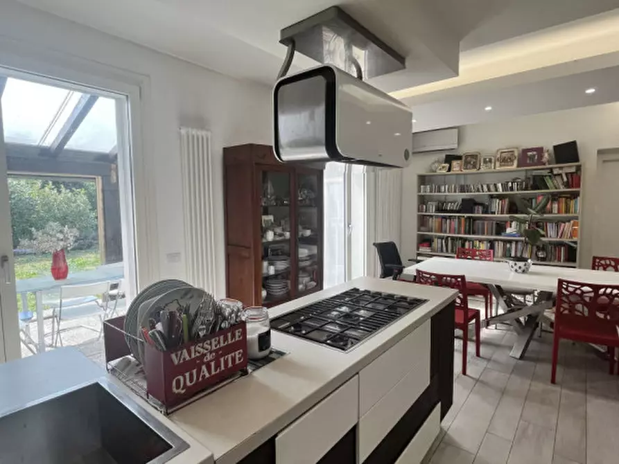 Immagine 9 di Villa in vendita  in Via Aldo Moro a Assago