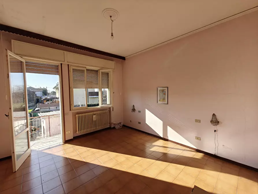 Immagine 18 di Casa indipendente in vendita  a Rovigo