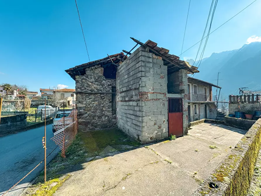 Immagine 21 di Casa indipendente in vendita  in Via alla Torre 14 a Omegna