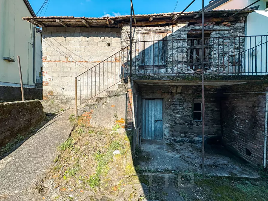 Immagine 23 di Casa indipendente in vendita  in Via alla Torre 14 a Omegna