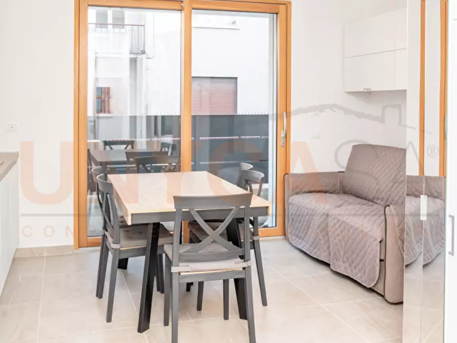 Immagine 2 di Appartamento in affitto  a Padova