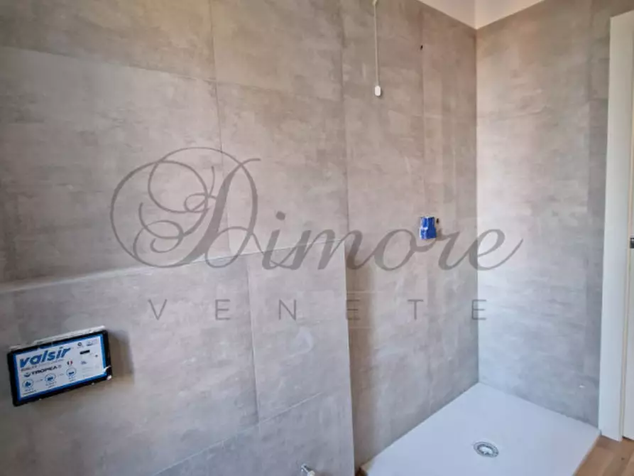 Immagine 10 di Appartamento in vendita  in piazza martiri della liberta' a Mirano