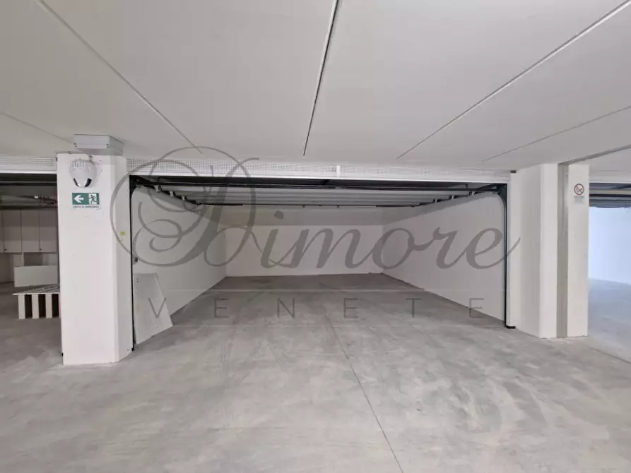 Immagine 14 di Appartamento in vendita  in piazza martiri della liberta' a Mirano