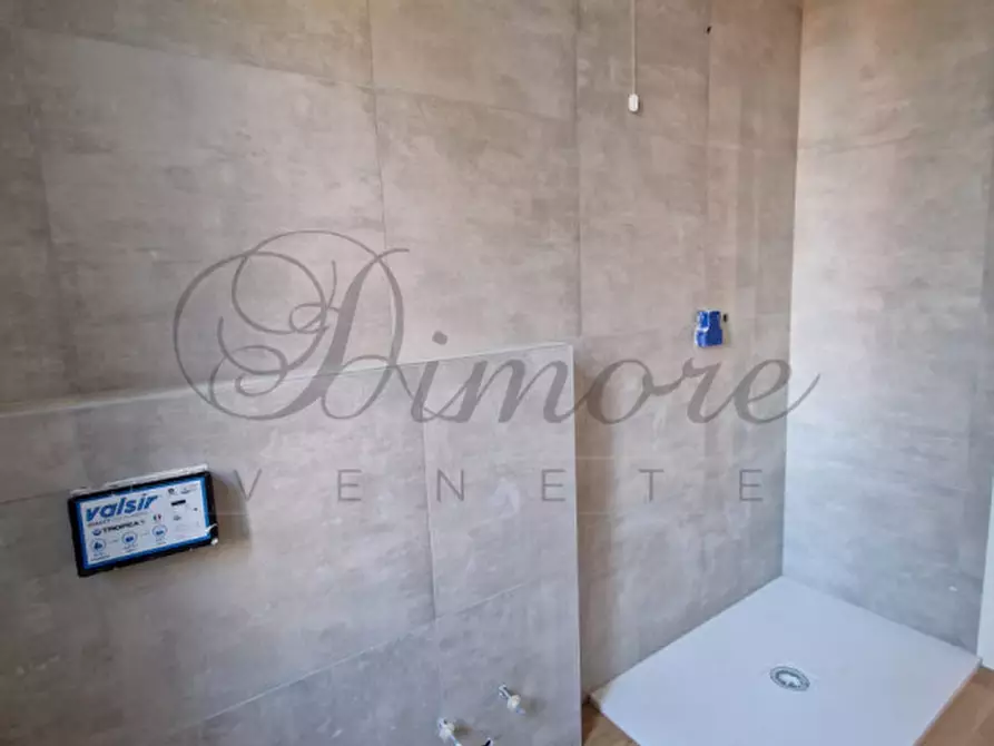 Immagine 25 di Appartamento in vendita  in piazza martiri della liberta' a Mirano