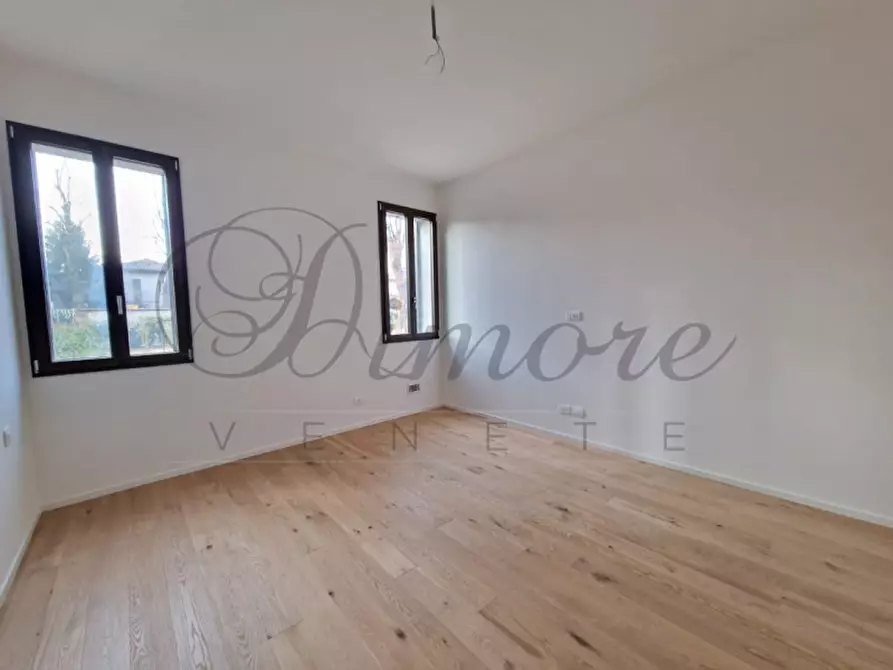 Immagine 27 di Appartamento in vendita  in piazza martiri della liberta' a Mirano