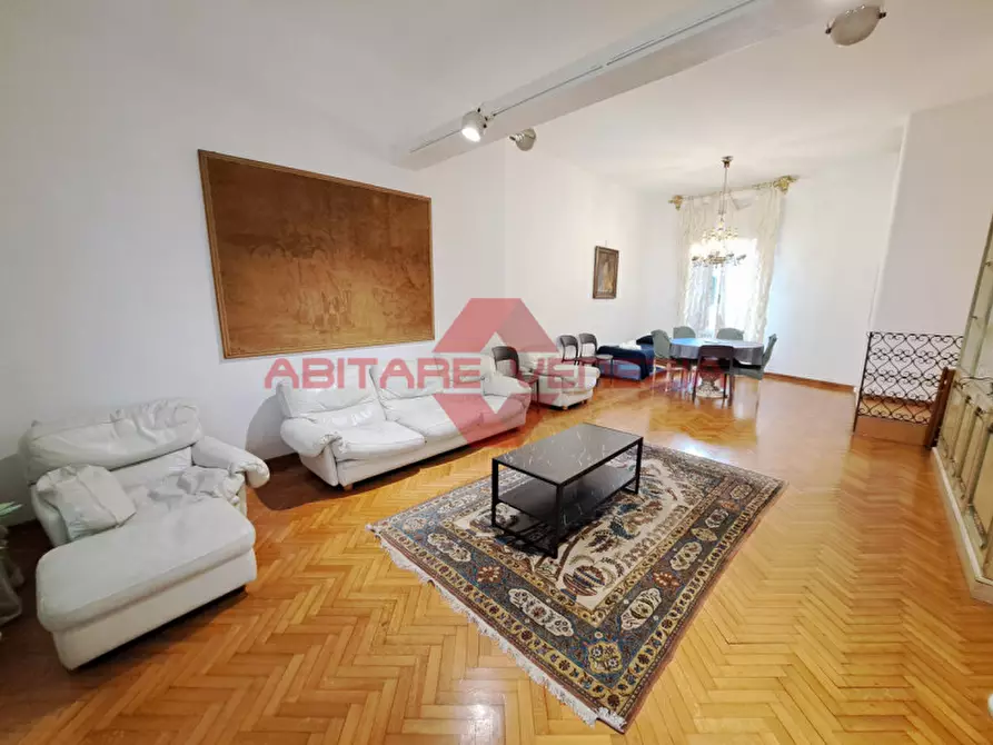 Immagine 4 di Appartamento in vendita  in Campo San Fantin a Venezia