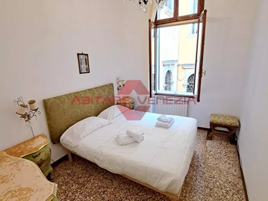 Immagine 23 di Appartamento in vendita  in Campo San Fantin a Venezia