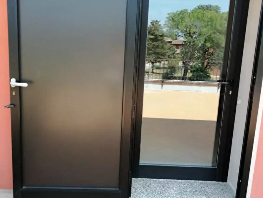 Immagine 6 di Appartamento in vendita  in Via Medole a Castiglione Delle Stiviere