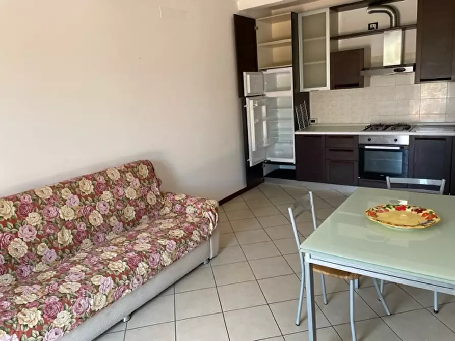 Immagine 15 di Appartamento in vendita  in Via Medole a Castiglione Delle Stiviere