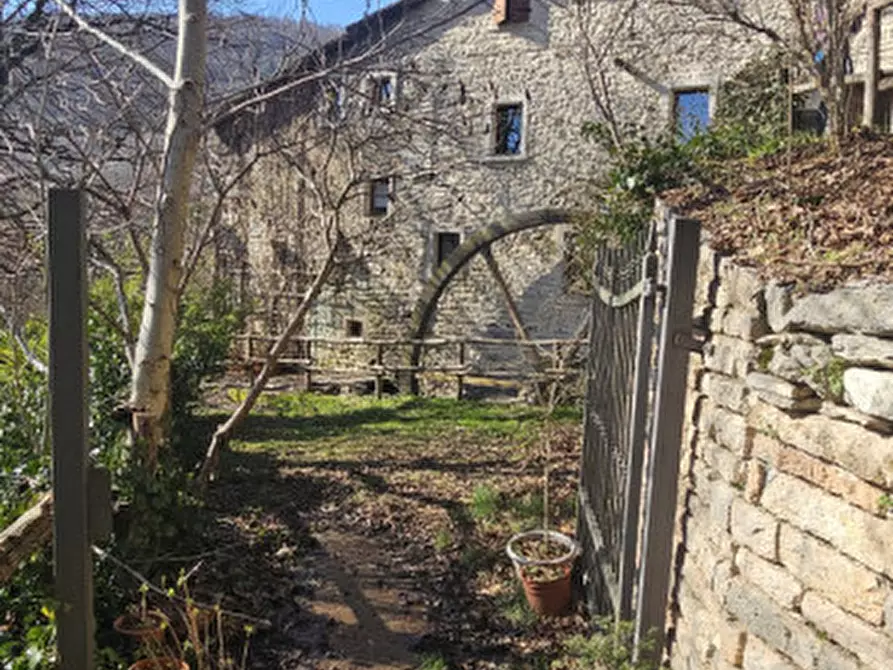 Immagine 5 di Rustico / casale in vendita  in Loc Veraghi a Fumane