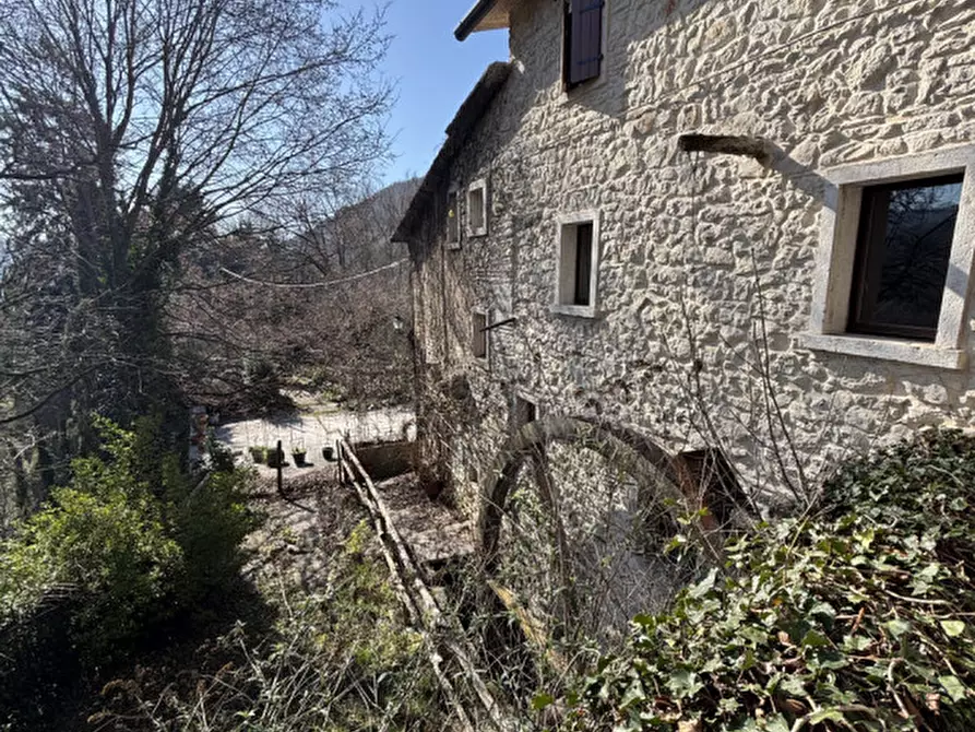 Immagine 24 di Rustico / casale in vendita  in Loc Veraghi a Fumane