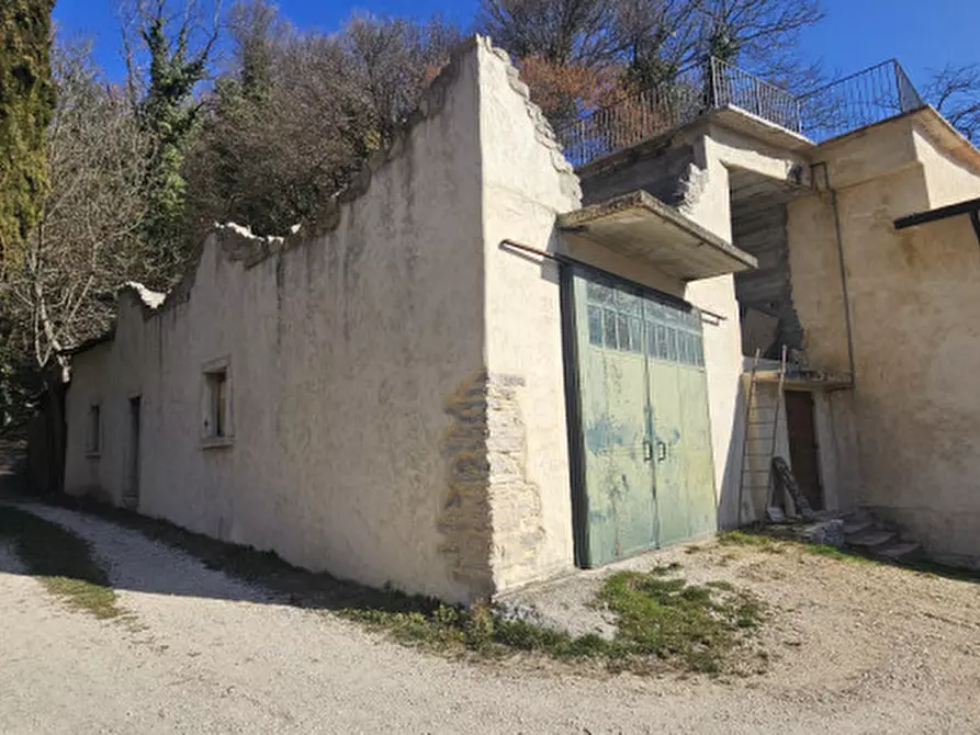 Immagine 26 di Rustico / casale in vendita  in Loc Veraghi a Fumane