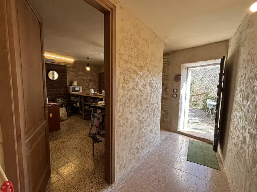 Immagine 29 di Rustico / casale in vendita  in Loc Veraghi a Fumane