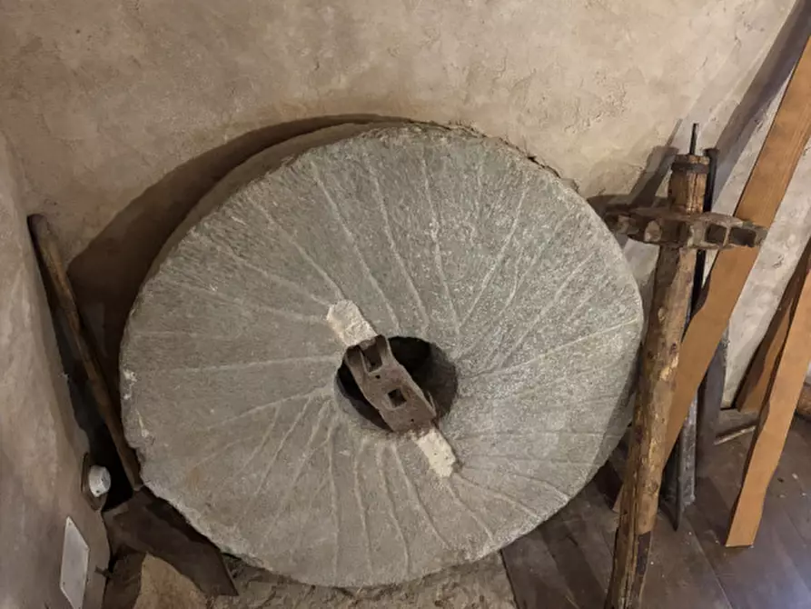 Immagine 31 di Rustico / casale in vendita  in Loc Veraghi a Fumane