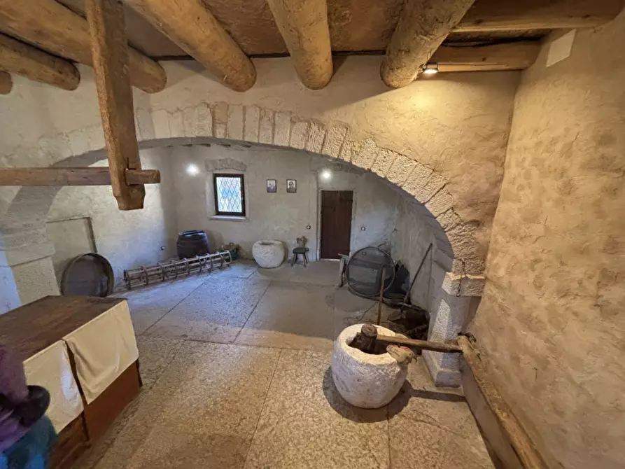 Immagine 33 di Rustico / casale in vendita  in Loc Veraghi a Fumane