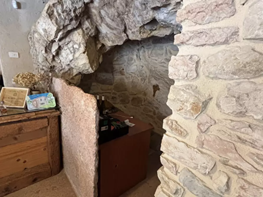 Immagine 53 di Rustico / casale in vendita  in Loc Veraghi a Fumane