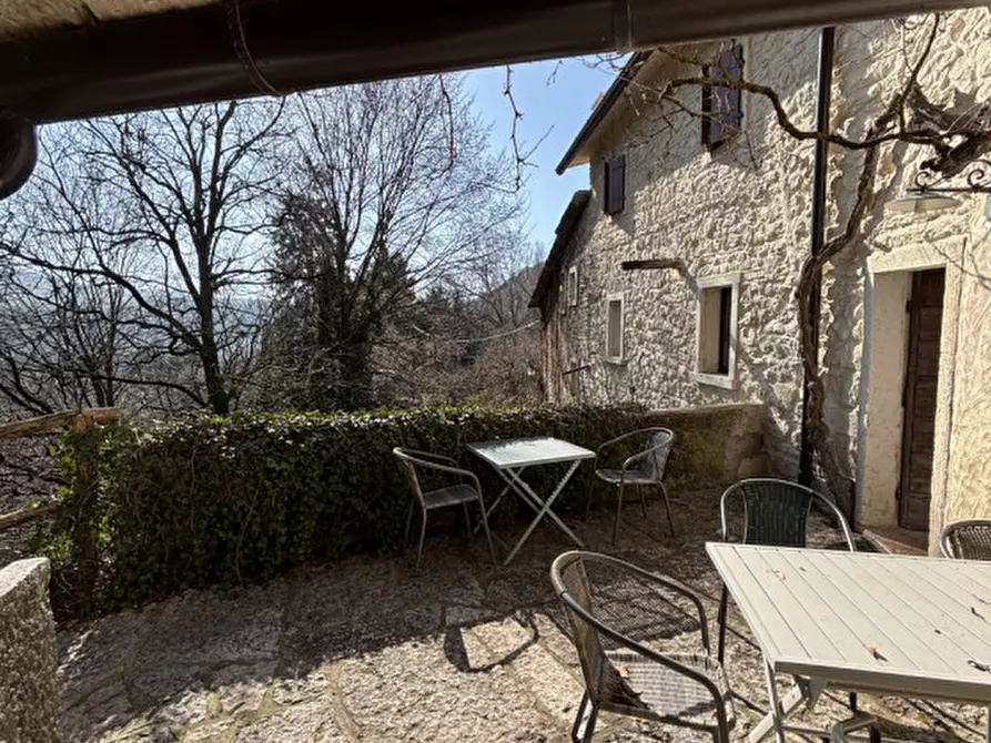 Immagine 54 di Rustico / casale in vendita  in Loc Veraghi a Fumane