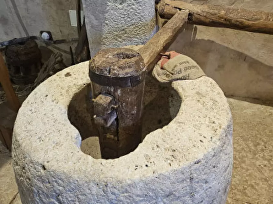 Immagine 58 di Rustico / casale in vendita  in Loc Veraghi a Fumane