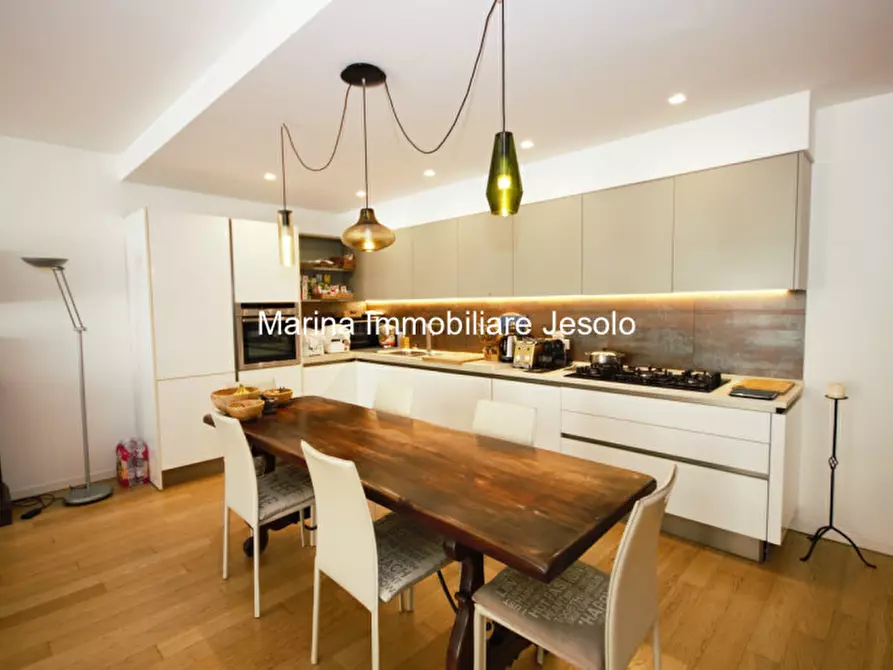 Immagine 4 di Attico in vendita  in via firenze a Jesolo