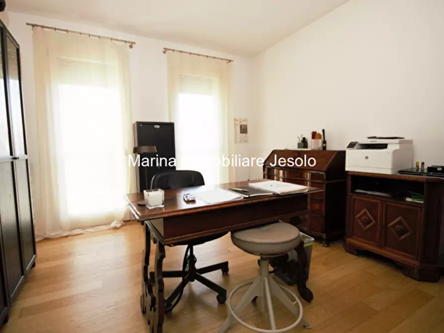 Immagine 12 di Attico in vendita  in via firenze a Jesolo