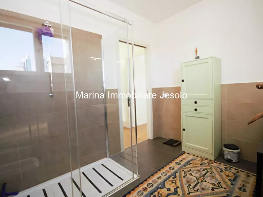 Immagine 14 di Attico in vendita  in via firenze a Jesolo