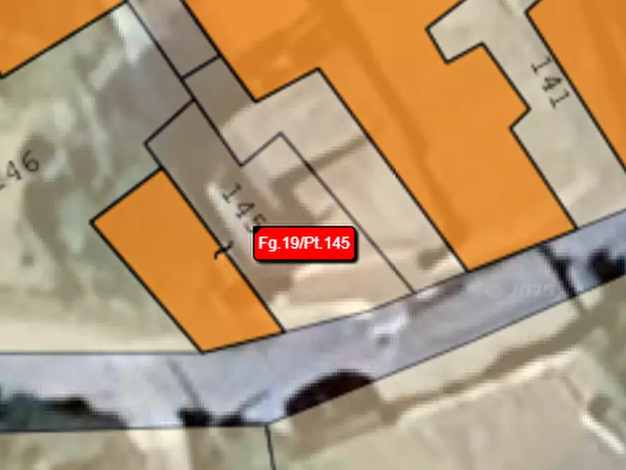 Immagine 2 di Appartamento in vendita  in Via Paradisi a Ceppaloni