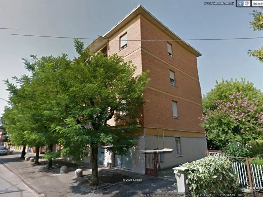 Immagine 1 di Negozio in vendita  in Via Giacomo Leopardi a Soliera