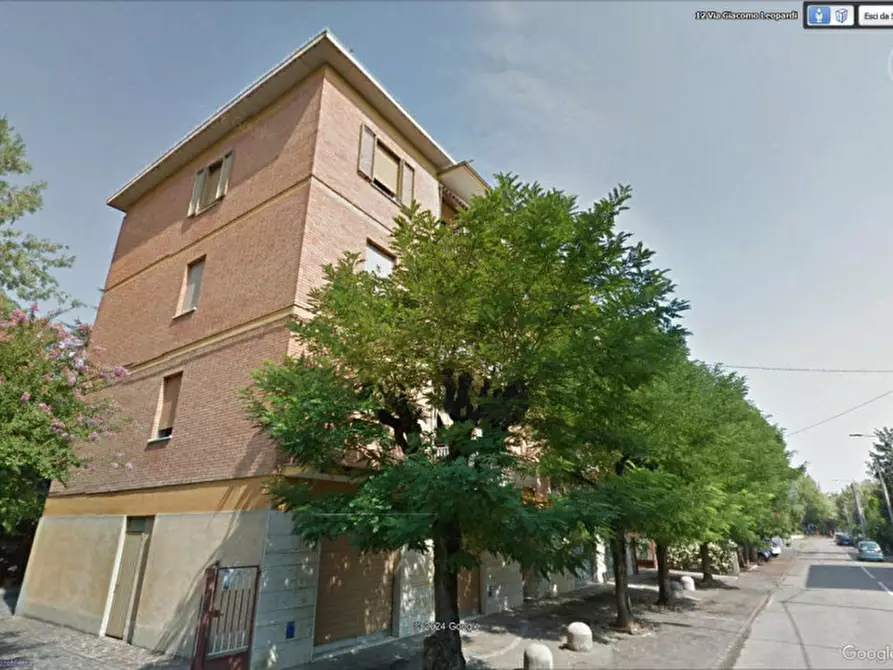 Immagine 2 di Negozio in vendita  in Via Giacomo Leopardi a Soliera