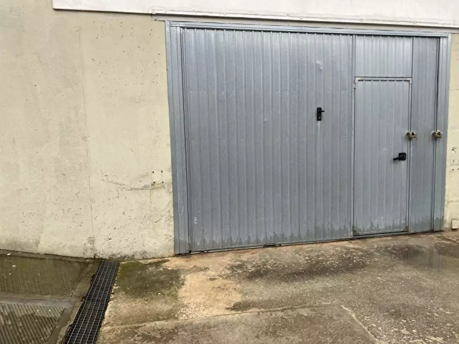 Immagine 10 di Magazzino in vendita  in VIA BREO a Piove Di Sacco