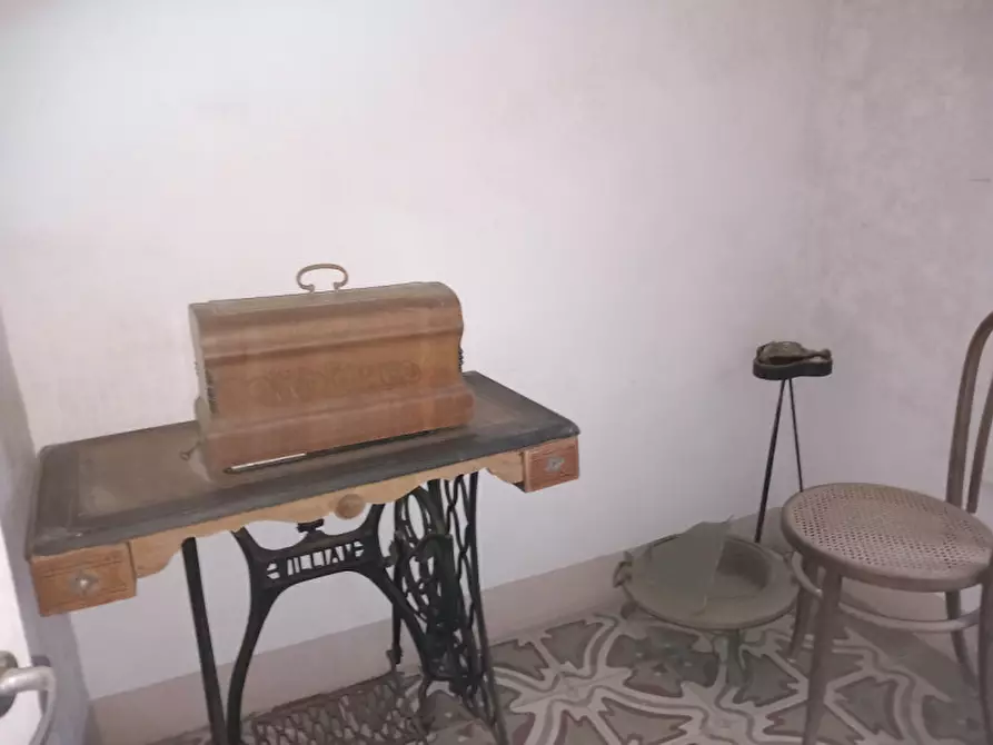 Immagine 25 di Casa indipendente in vendita  in centro a Montemesola