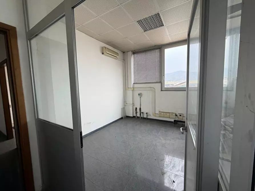 Immagine 12 di Capannone industriale in vendita  in Via Radici in Monte a Castellarano