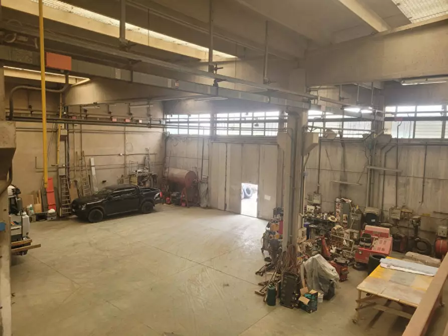 Immagine 1 di Capannone industriale in vendita  in Via Radici in Monte a Castellarano